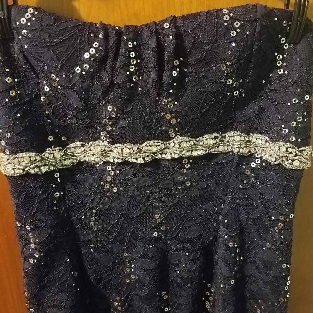 Juniors special occasion dress